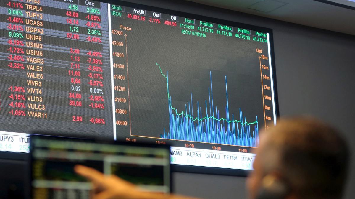 Investment portfolio diversification: Empowering NRIs with risk reduction and higher return strategies