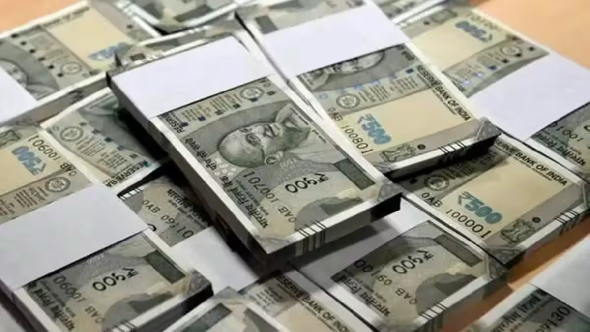 FPIs withdraw Rs 20,300-cr from equities in October; invests Rs 6,080 cr in debt