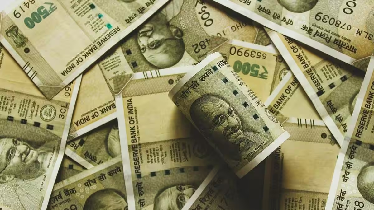 Rupee rises 2 paise to 83.23 against US dollar in early trade 